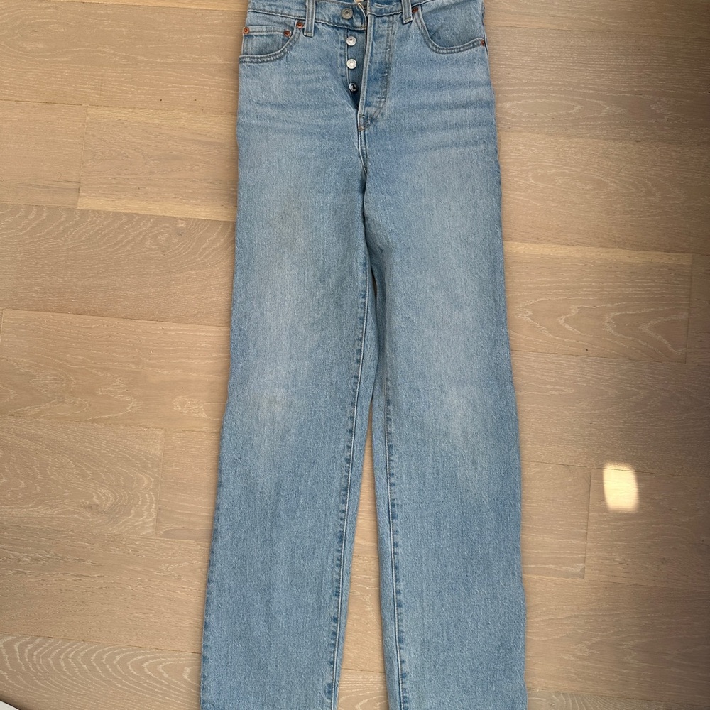 Levi's High Rise Ribcage Full Length Jeans
